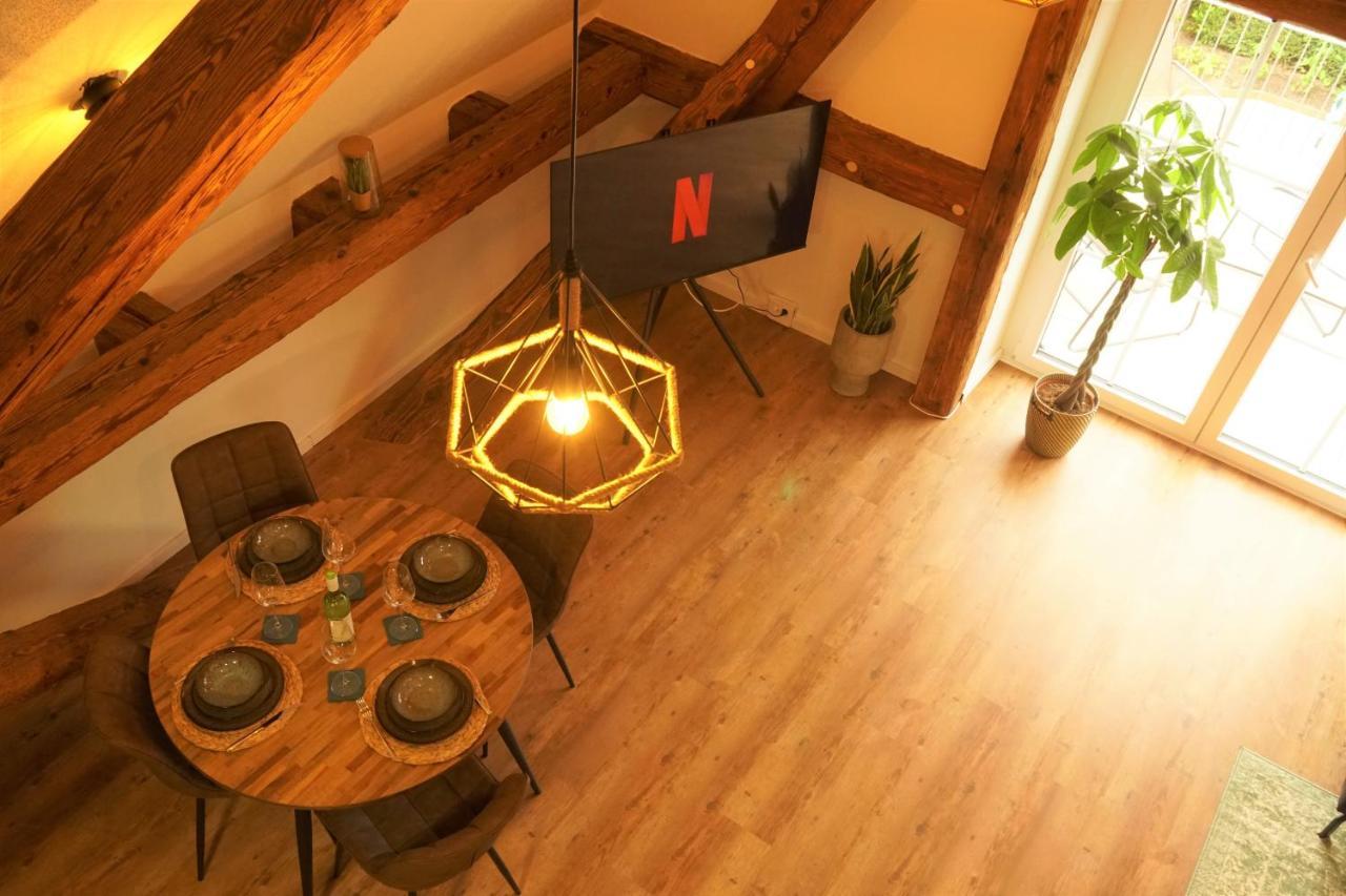 Galerie-Wohnung I Sanierter Pferdestall I Europapark I Boxspring I Nespresso Kippenheim Luaran gambar