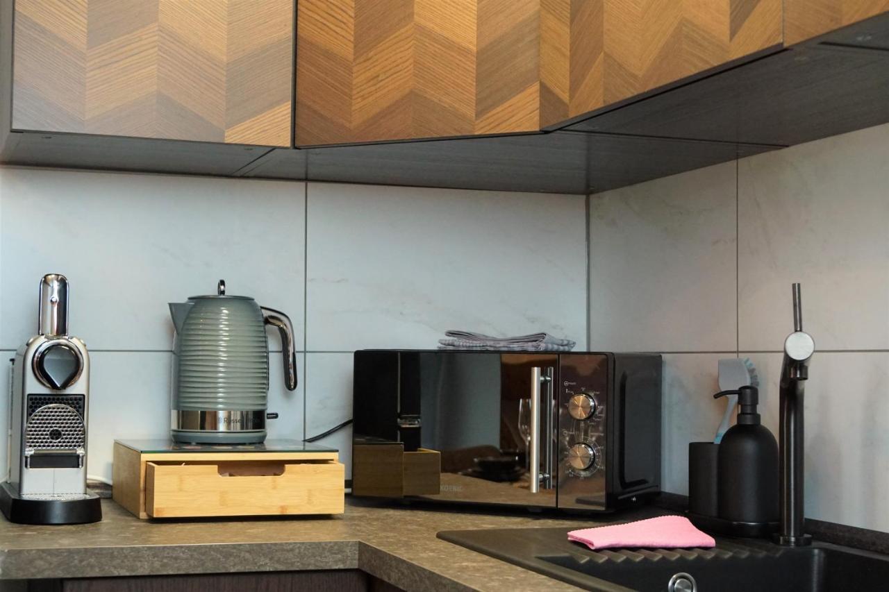 Galerie-Wohnung I Sanierter Pferdestall I Europapark I Boxspring I Nespresso Kippenheim Luaran gambar