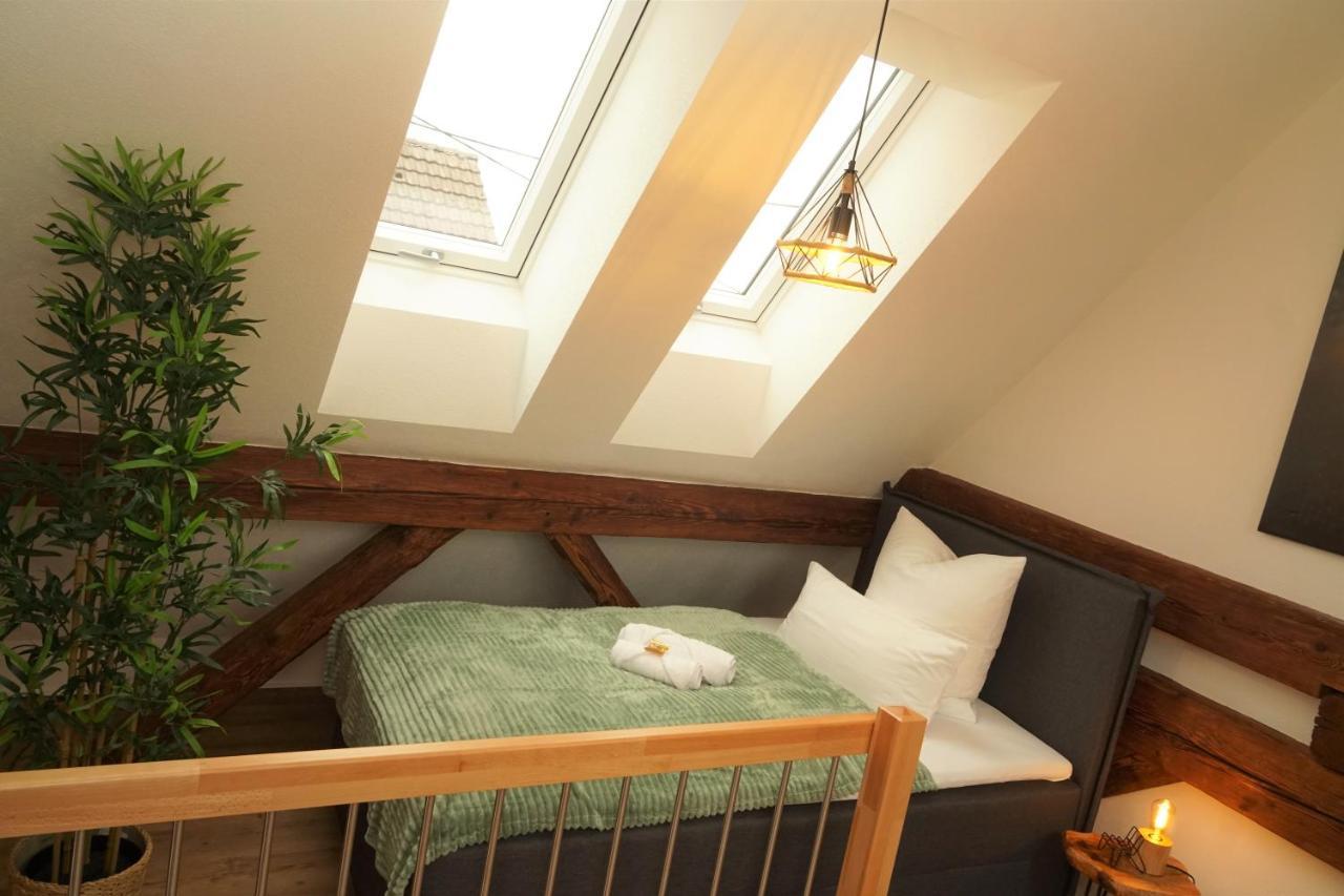 Galerie-Wohnung I Sanierter Pferdestall I Europapark I Boxspring I Nespresso Kippenheim Luaran gambar
