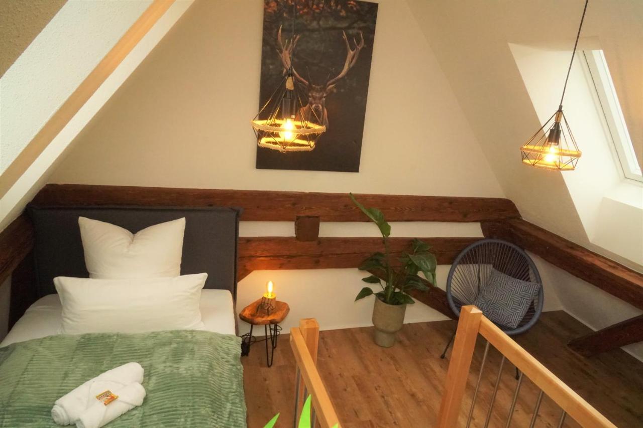 Galerie-Wohnung I Sanierter Pferdestall I Europapark I Boxspring I Nespresso Kippenheim Luaran gambar