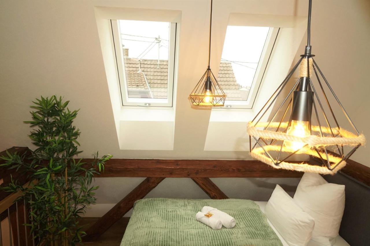 Galerie-Wohnung I Sanierter Pferdestall I Europapark I Boxspring I Nespresso Kippenheim Luaran gambar