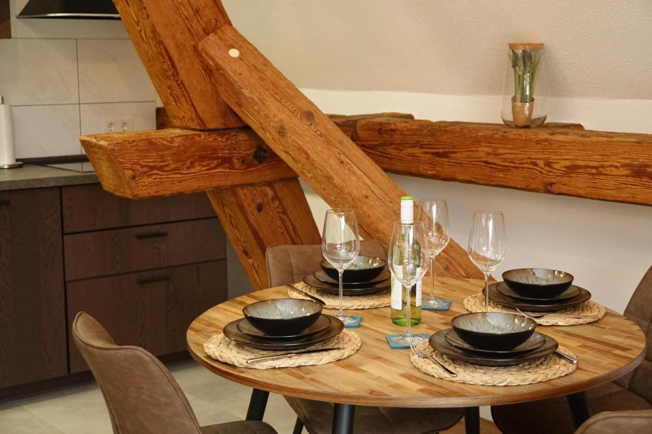 Galerie-Wohnung I Sanierter Pferdestall I Europapark I Boxspring I Nespresso Kippenheim Luaran gambar